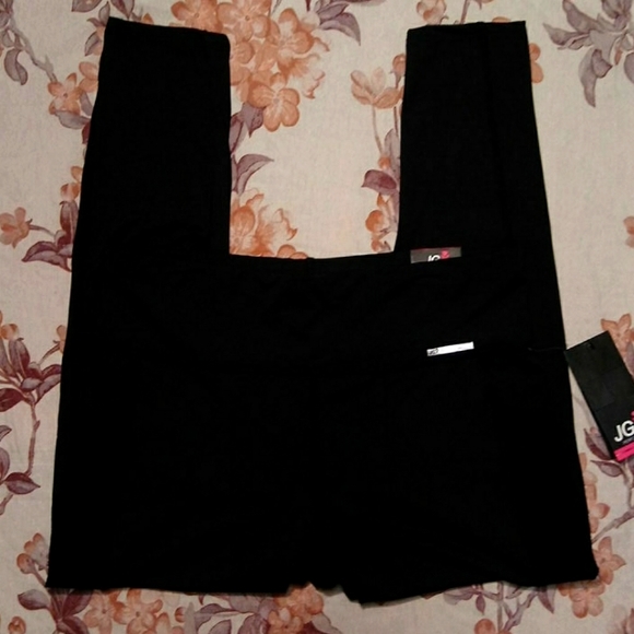 NWT Women's Black Active Leggings | Size XL | Mesh Pockets, Moisture-Wicking, 4- - Picture 1 of 6